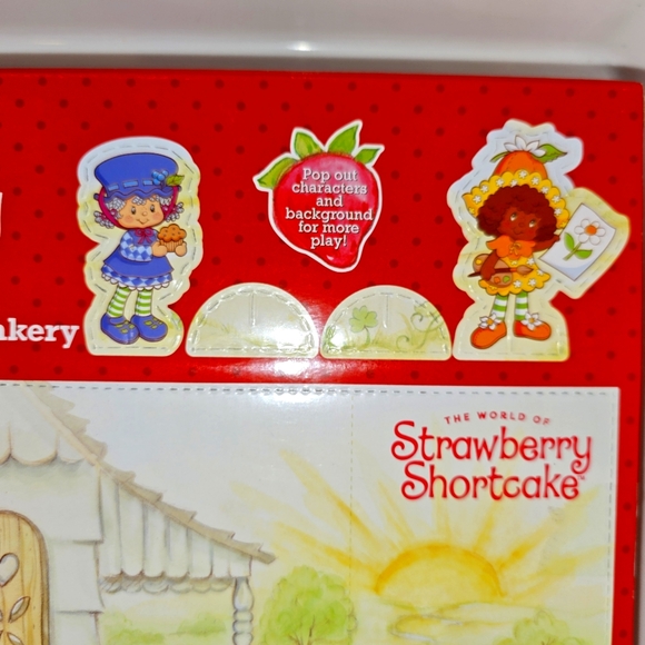 The World of Strawberry Shortcake 112 Piece Bakery Construction Set/ BNIB - Picture 7 of 13